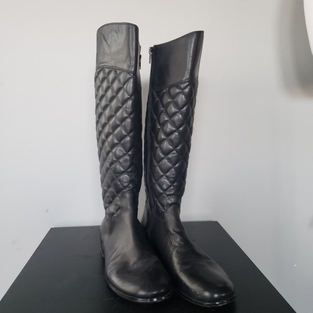 QUILTED RIDING BOOT